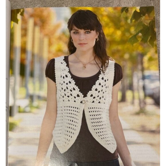 Unforgettable Crochet Book Leisure Arts By Lisa Gentry 2011 - Picture 7 of 11